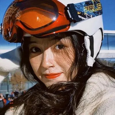 千万别抬头